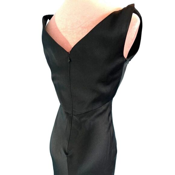 TAHARI Blk Silk Dress Long Special Occasion Holiday Party Sequins Across Bust 2 - Picture 6 of 11